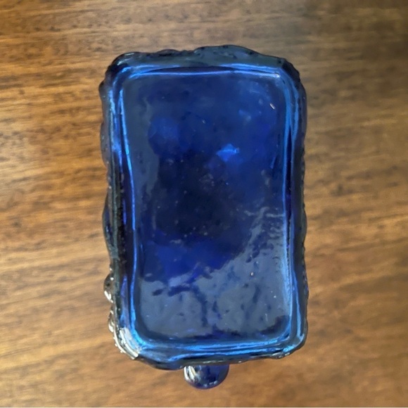 Pilgrim Blue Glass Textured
Crinkle Creamer Reed Handle
Hand Blown 1950 Vintage - Picture 5 of 8